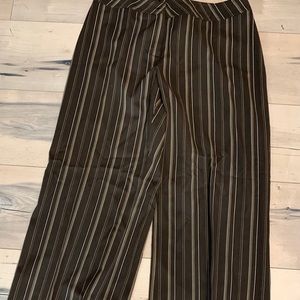 Women’s full length wide cut pants